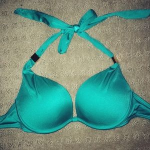 Bombshell turquoise bikini top!